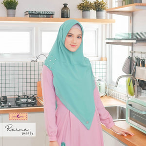 Jilbab Reina